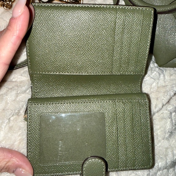 Coach Mini Sage Carryall in military green crossgrain leather with wallet - Picture 7 of 10
